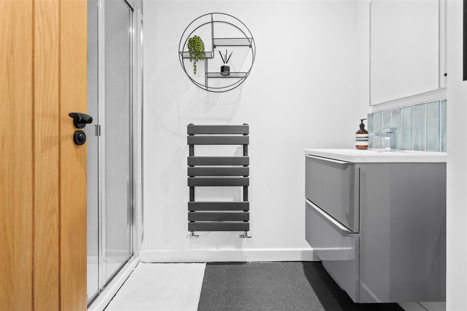 Bedroom Two En-Suite